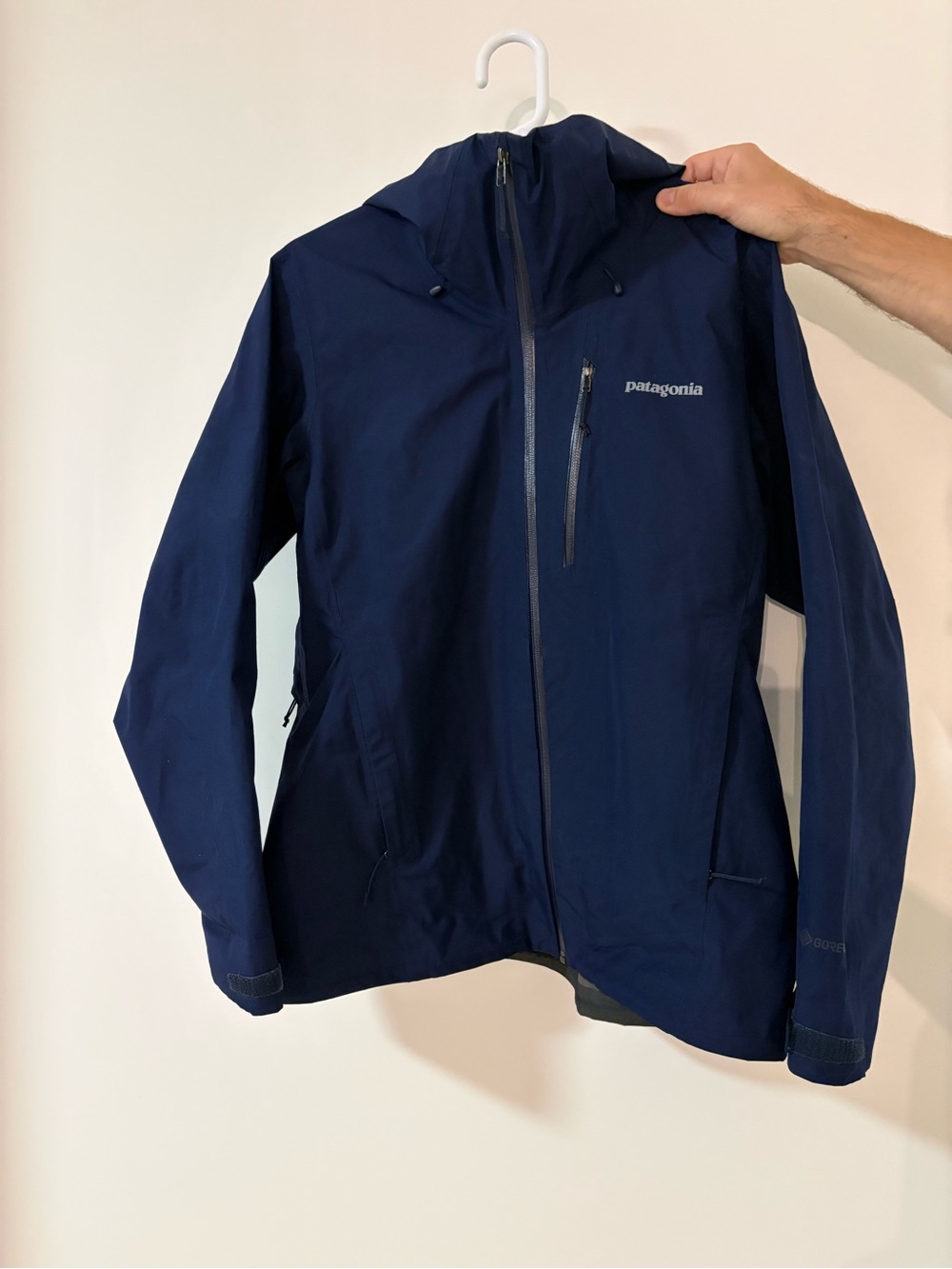 Patagonia Navy Hooded Women’s Raincoat